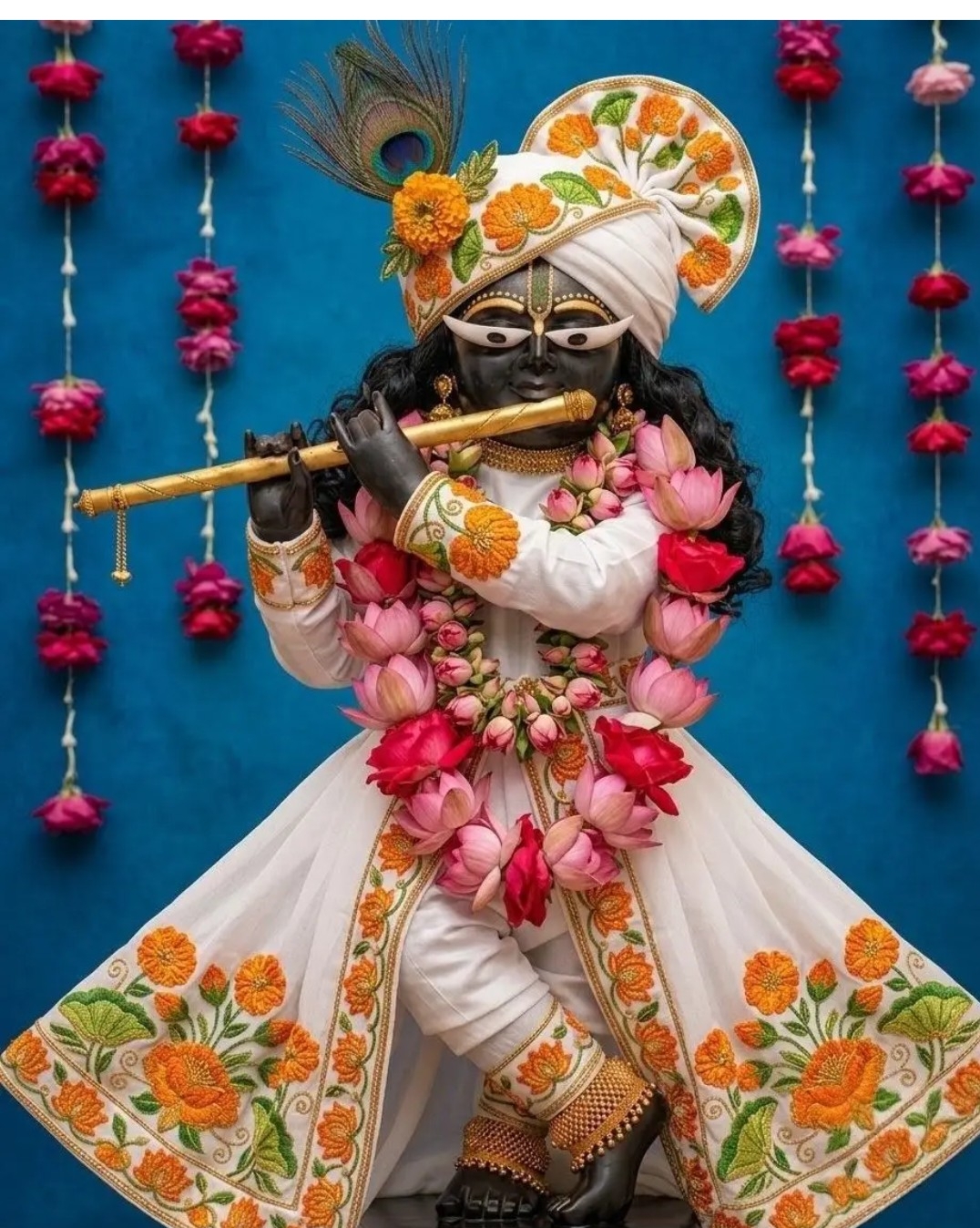 Devotional post media by शिवानी